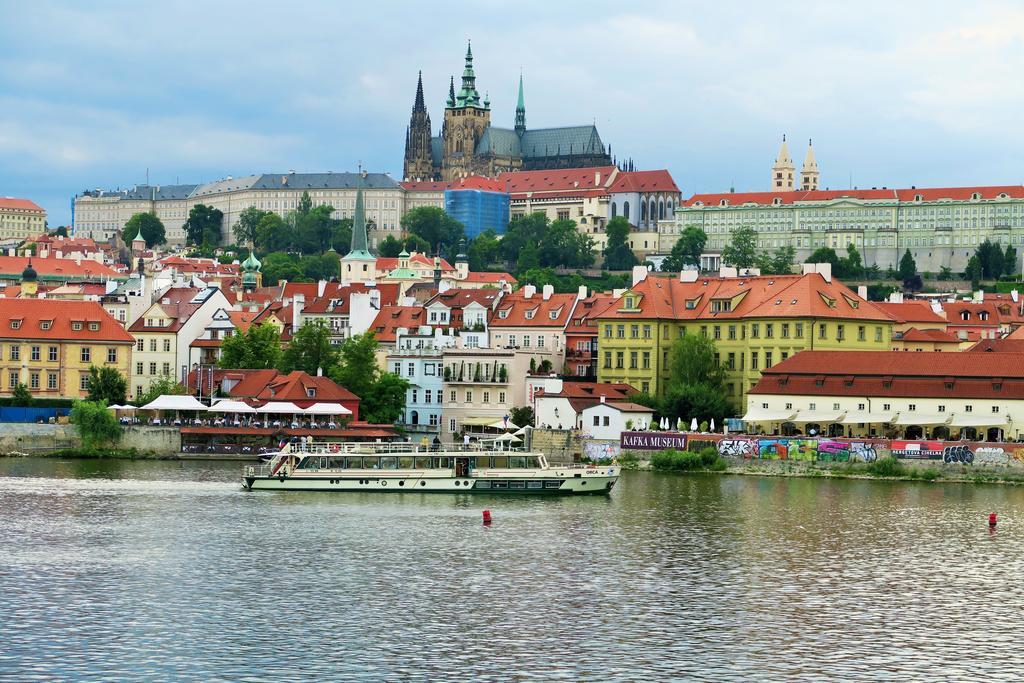 Garden Residence Prague Castle Room photo